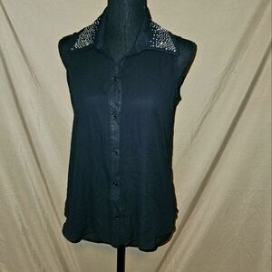 S.O.Y. Shine On You Size Small Sleeveless Blouse with beaded collar.